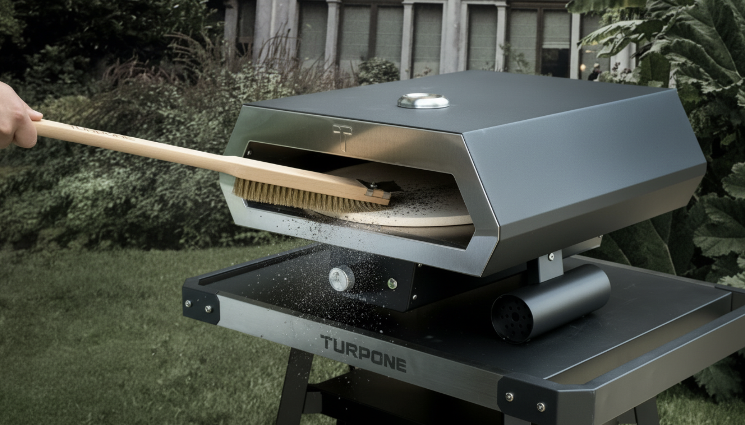 How to clean and maintain your outdoor pizza oven