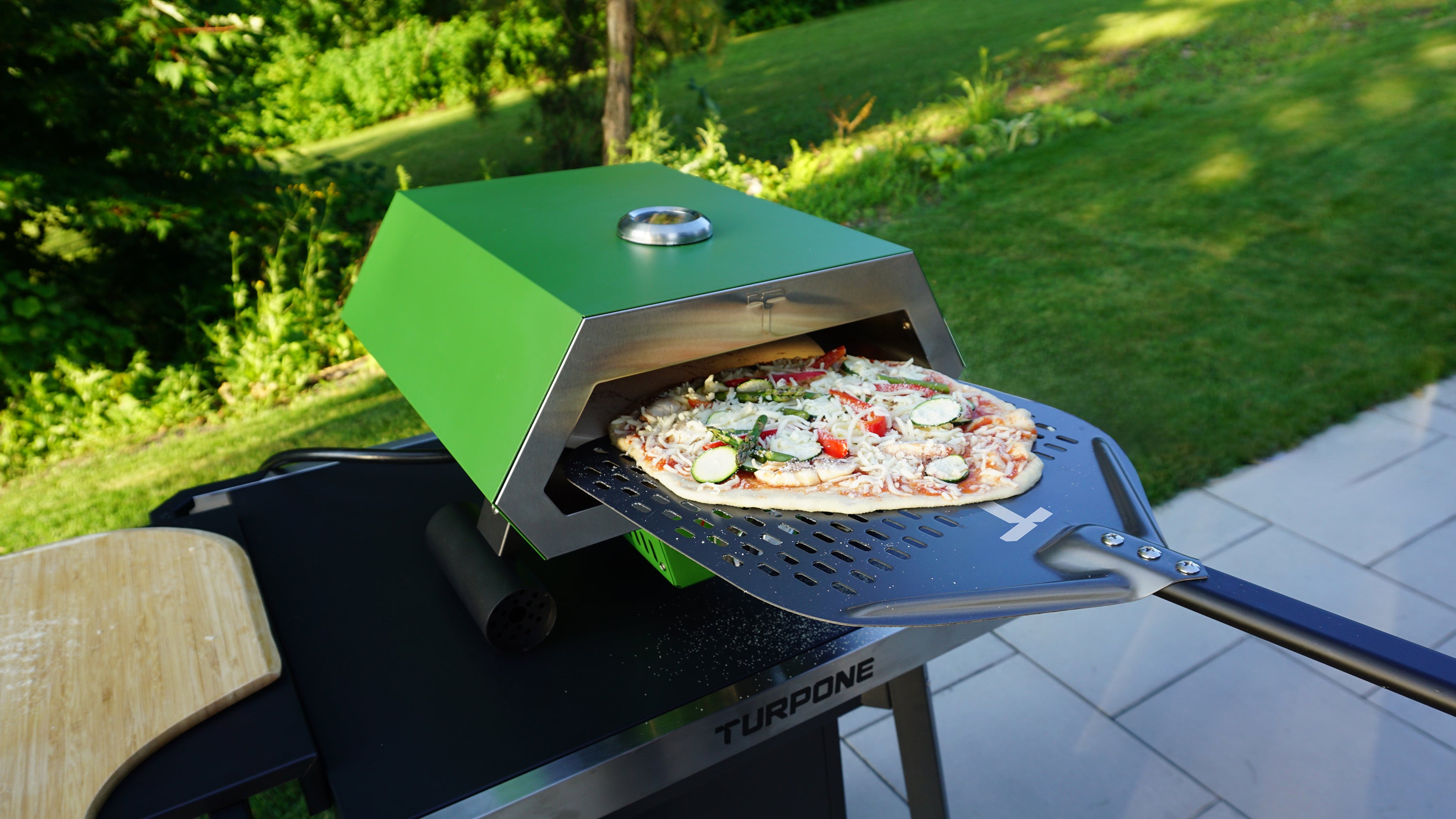 Ronzio_Pizza_Oven_Happer_Camper